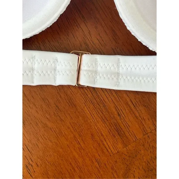 NWT Shade & Shore white halter bikini top Size 36 B - Picture 2 of 5